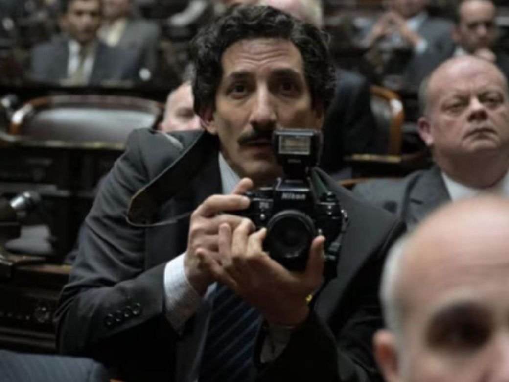 Fotógrafo de la serie de Menen de Amazon Prime