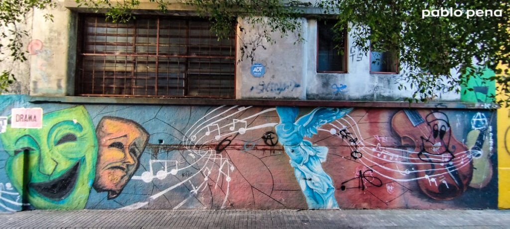 Dónde hacer sesiones de fotos en Montevideo con arte urbano 6 ARTE URBANO MONTEVIDEO PARA SESION FOTOS 6