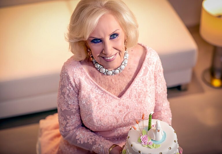 mirtha-legrand-cumple-99-anos-una-vida-dedicada-al-espectaculo/