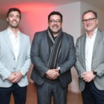 Pata Sánchez junto a representantes del Instituto Vidart en la inauguración del Centro Nacional de IA, LATU, Uruguay